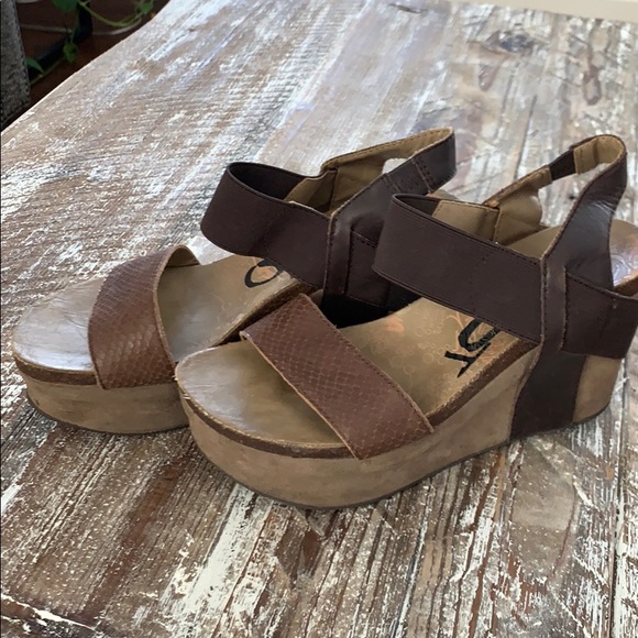 OTBT Shoes - 💖OTBT 💖Bushnell Sandals